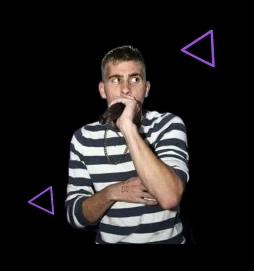 A Picture of MellowD Djing